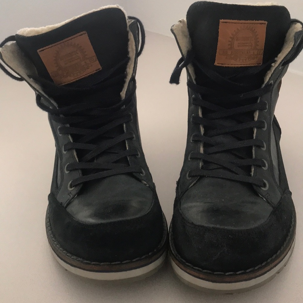 Steve Madden boots